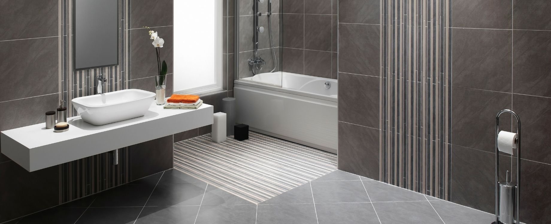 certified bathroom fitter WC2B 5EL